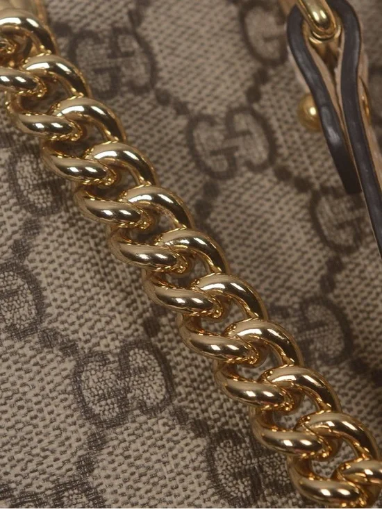 ♥️Gucci Padlock Beige GG Supreme Canvas Shoulder Tote with Gold Chain Handles♥️ - Picture 11 of 16